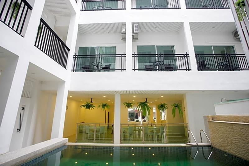 Maleewan Jomtien Hotel 2*
